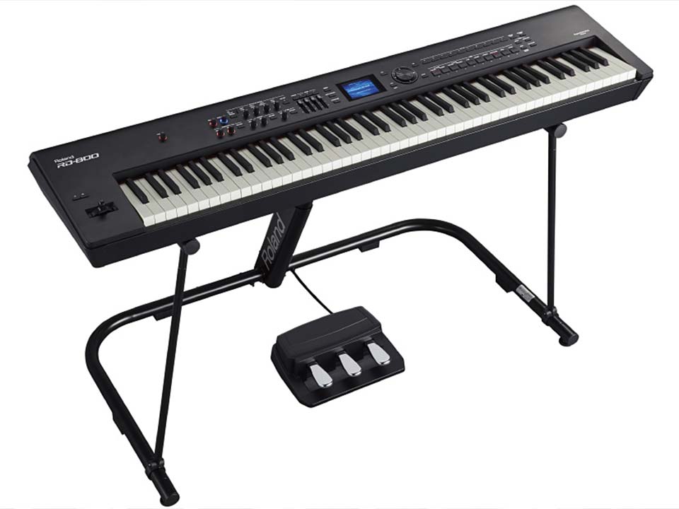 ROLAND RD-800 - Góc nhìn thực tế 6